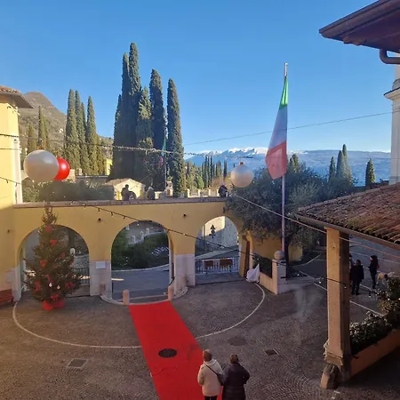 Al Vittoriale Da Maja Appartamento *